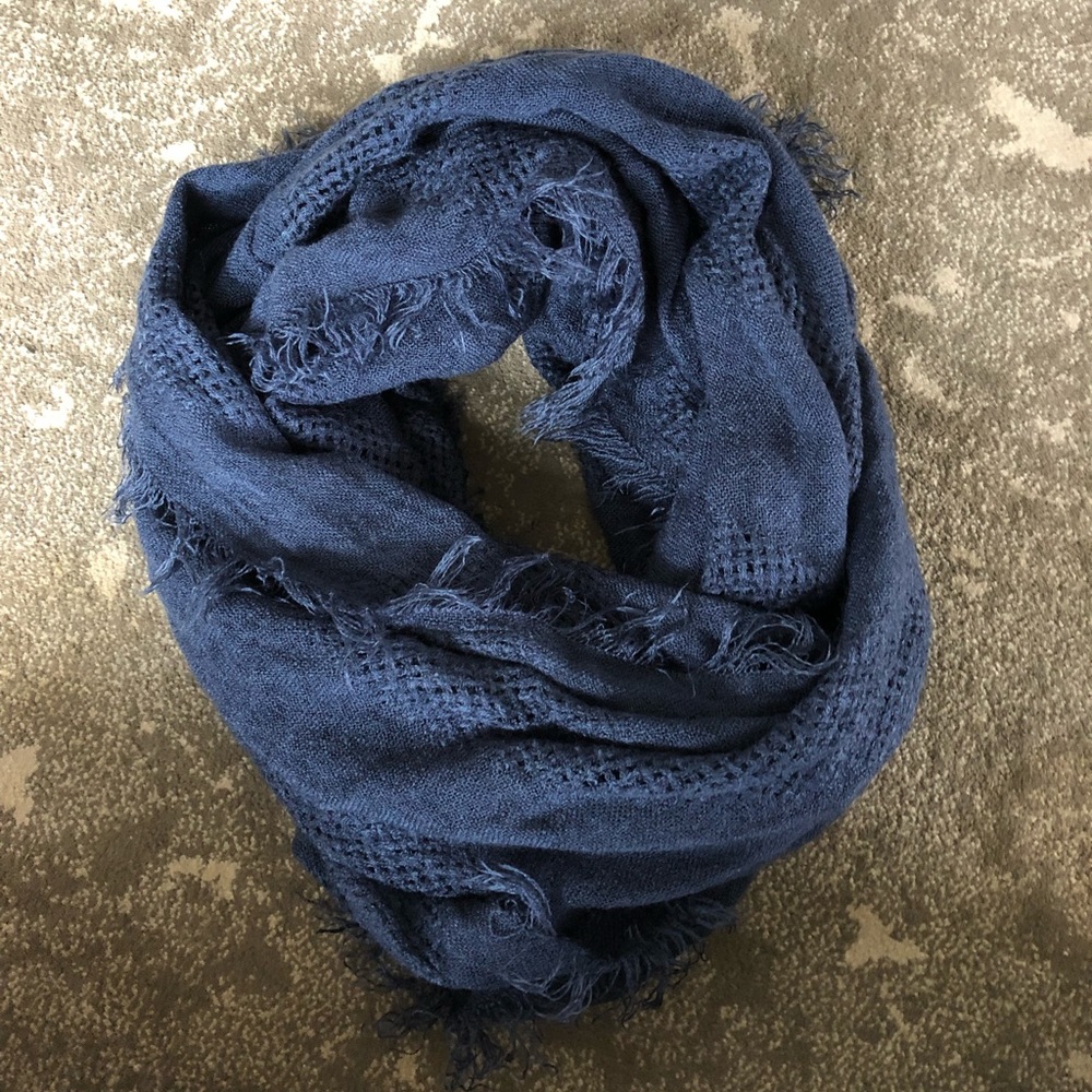 Infinity scarf